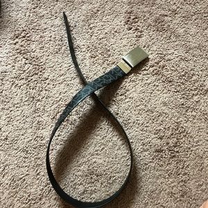 Calvin Klein Men’s Reversible Belt